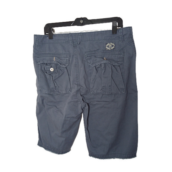 Union Bay Mens Navy Shorts Size 34 - Picture 2 of 4